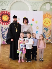 Хабаровский священник принял участие в награждении победителей городского конкурса «Русь Пасхальная»