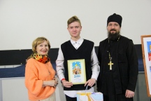 Награждение призеров епархиального конкурса детского творчества «Краски Пасхи» прошло в хабаровском кинотеатре 24 апреля 2023 года